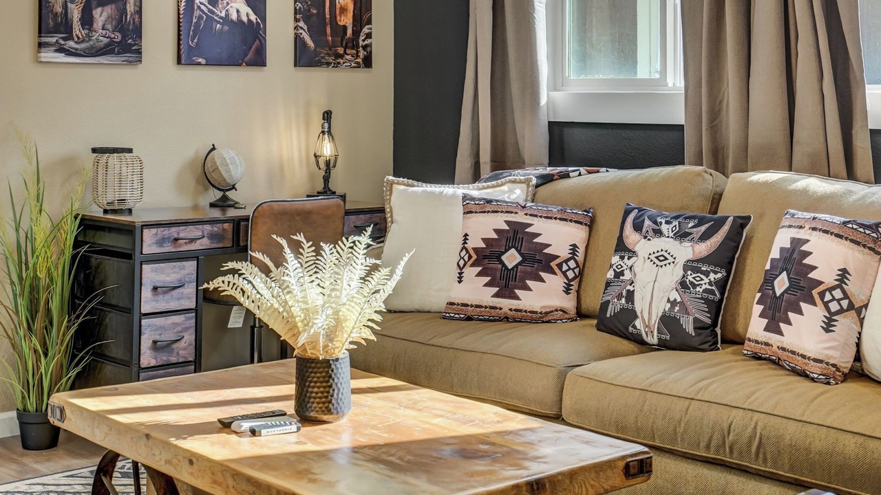 Photo of Livingroom in Cimarron Hills
