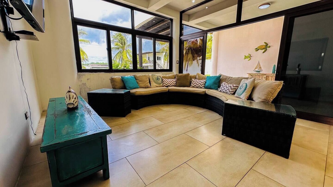 Photo of Livingroom in El Hawaii