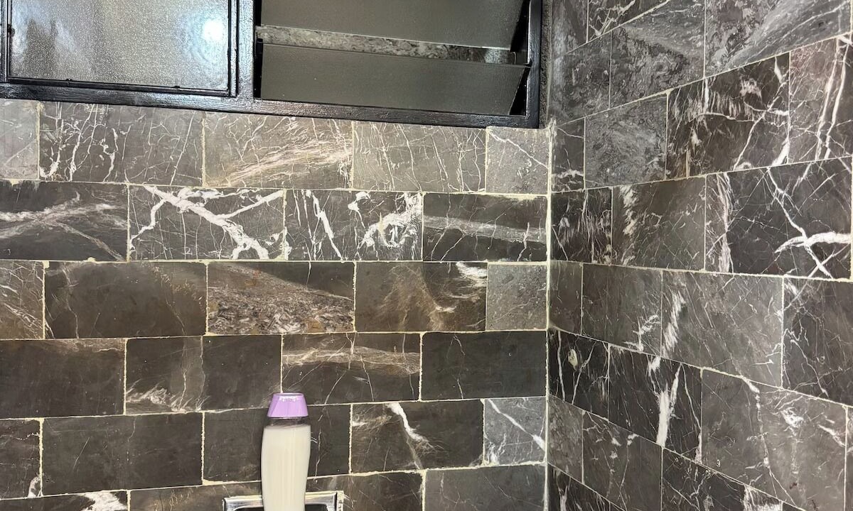 Photo of Bathroom in Los Alpes