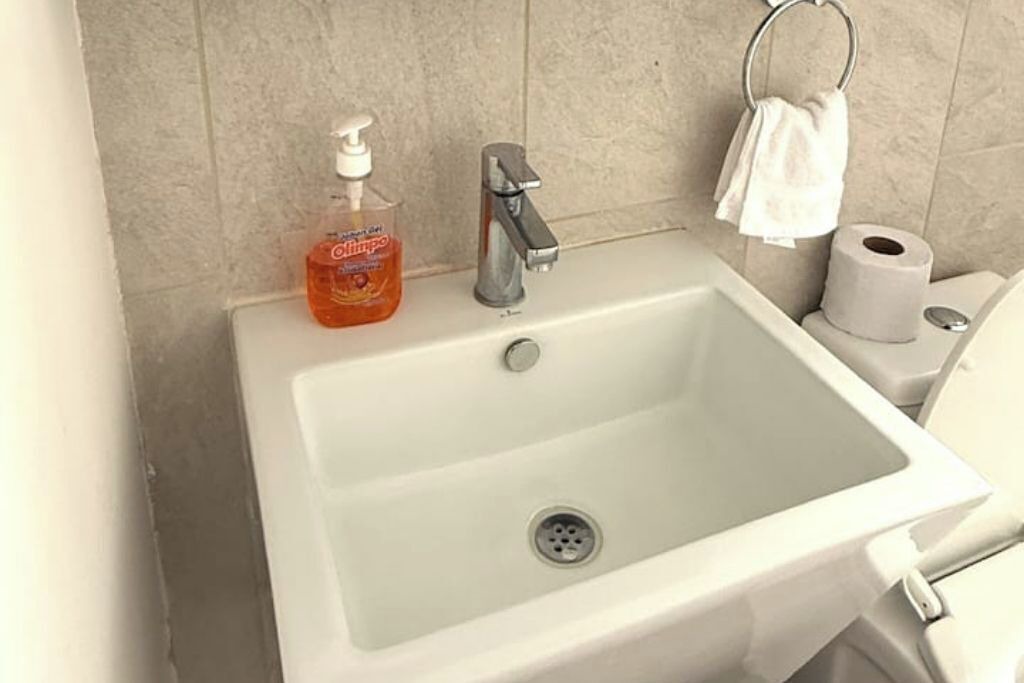 Photo of Bathroom in Zona 9