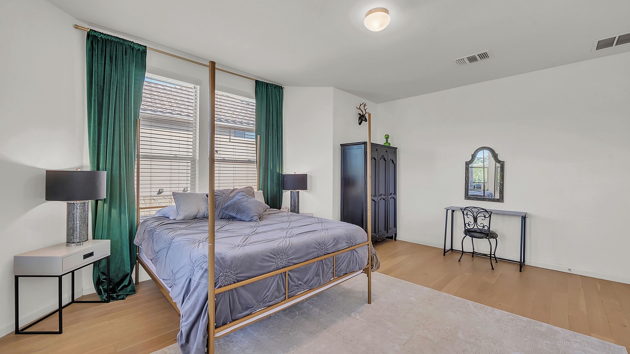 Photo of Bedroom in Cardinal Hills