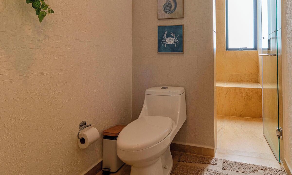 Photo of Bathroom in El Marques