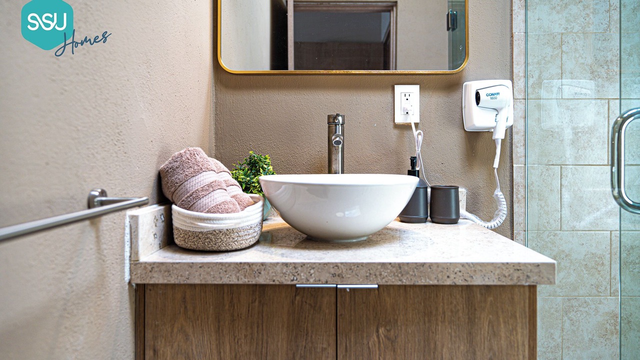 Photo of Bathroom in El Marques