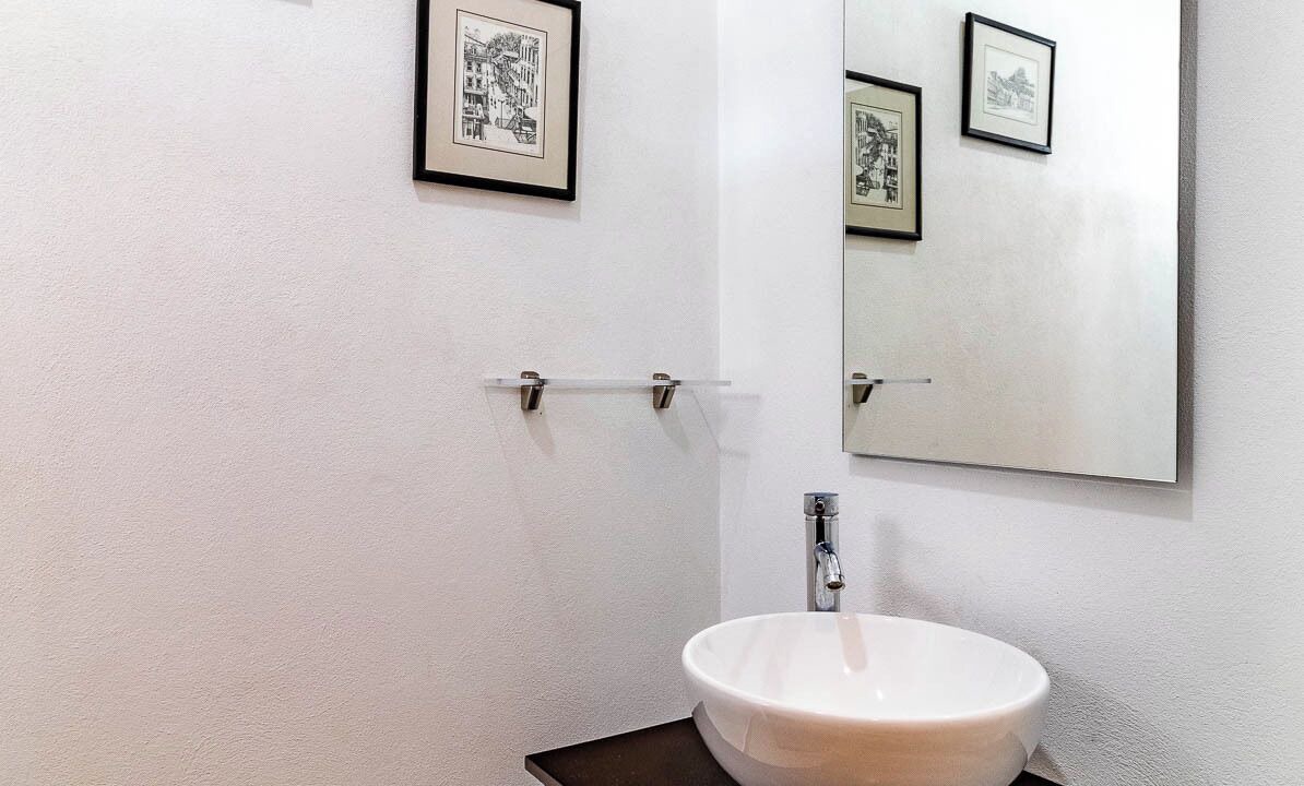 Photo of Bathroom in El Marques