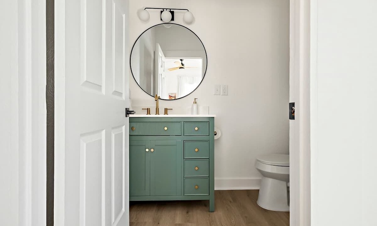 Photo of Bathroom in Chestnut