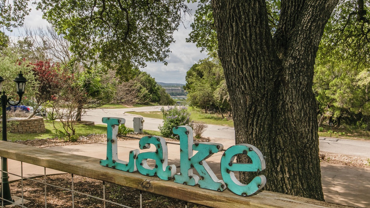 Photo of Outdoor in Waterford On Lake Travis