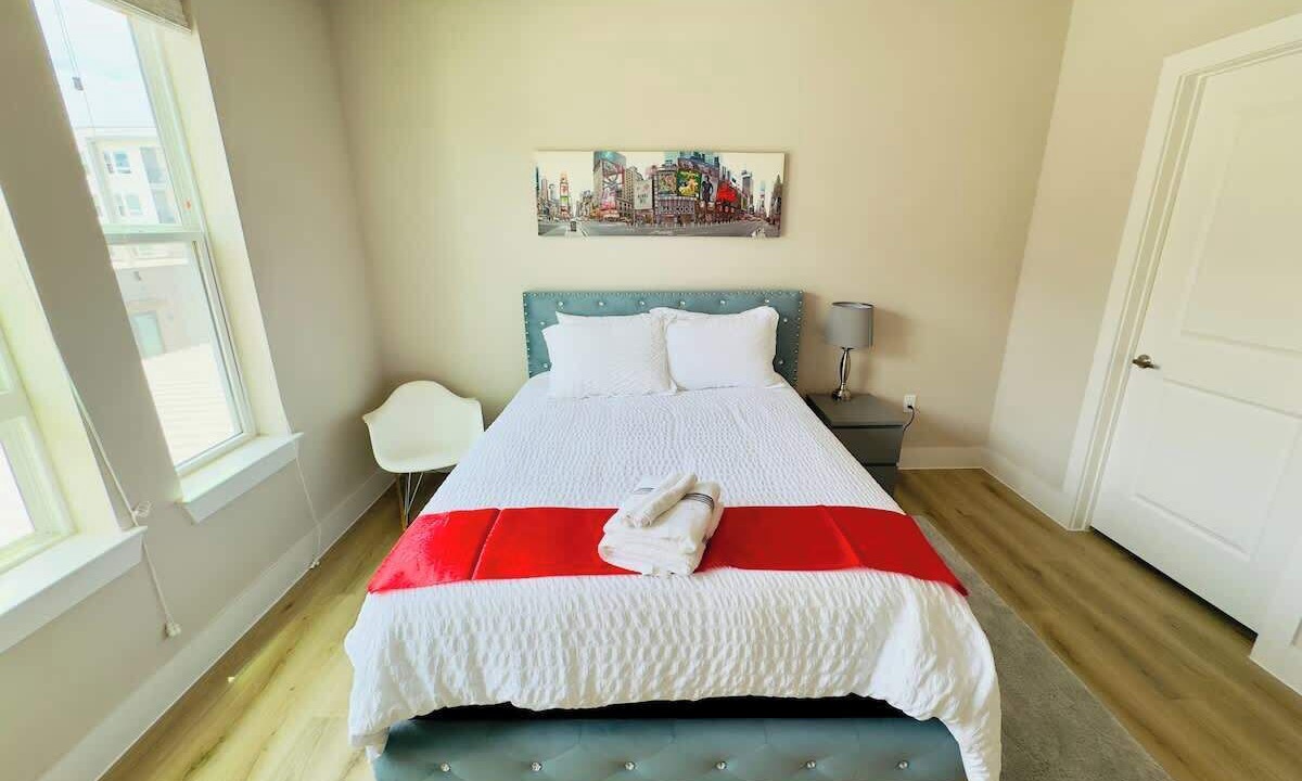 Photo of Bedroom in McNeil