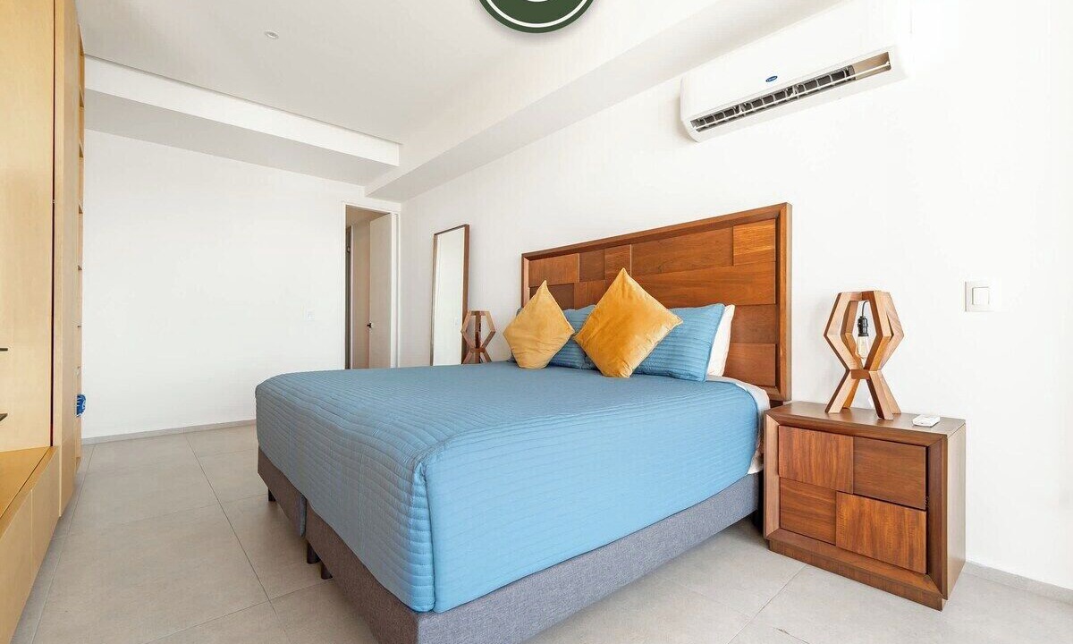 Photo of Bedroom in Flamingos