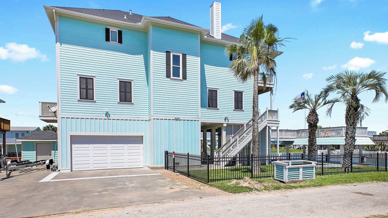 Photo of Outdoor in Jamaica Beach