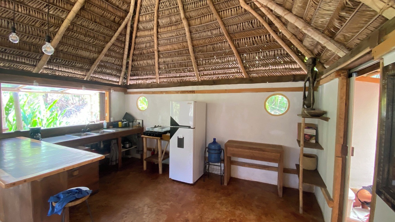Photo of Kitchen in Las Lomas