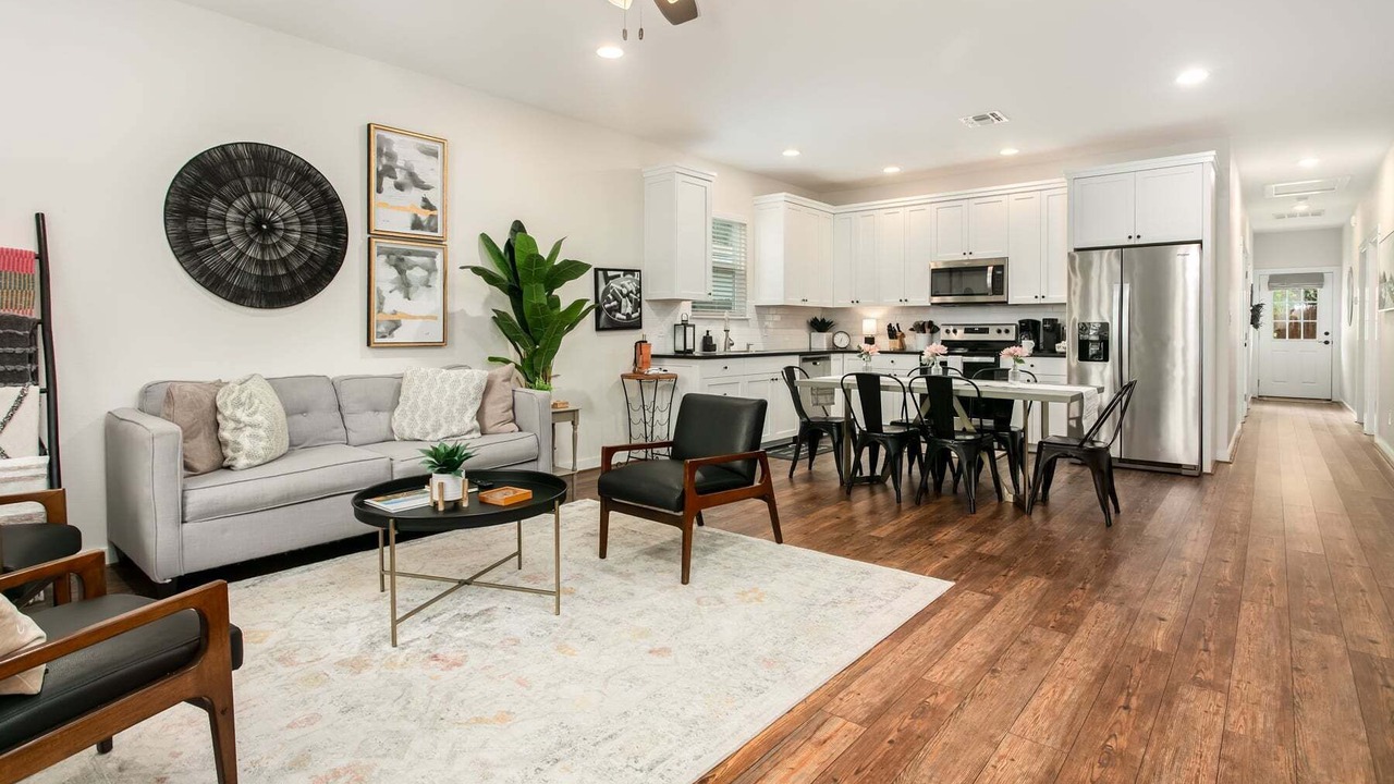Photo of Livingroom in Fredericksburg