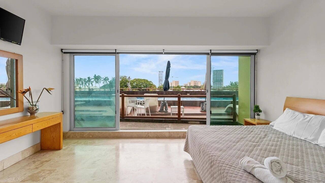 Photo of Bedroom in North Hotel Zone