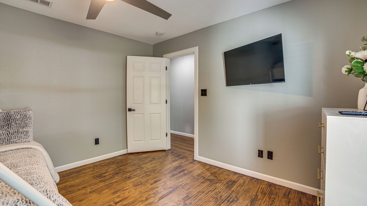 Photo of Bedroom in Commerce