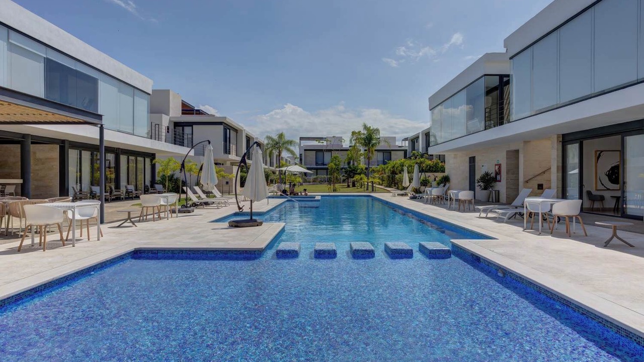 Photo of Outdoor in Flamingos