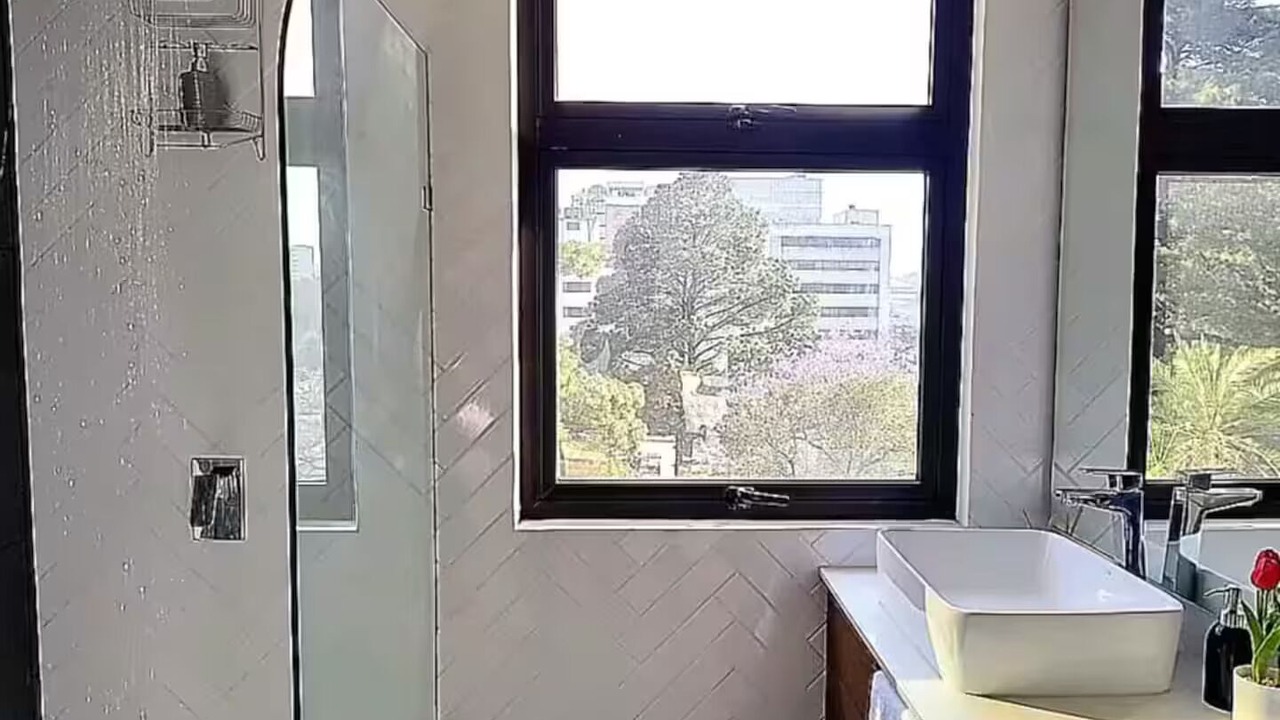 Photo of Bathroom in Zona 10