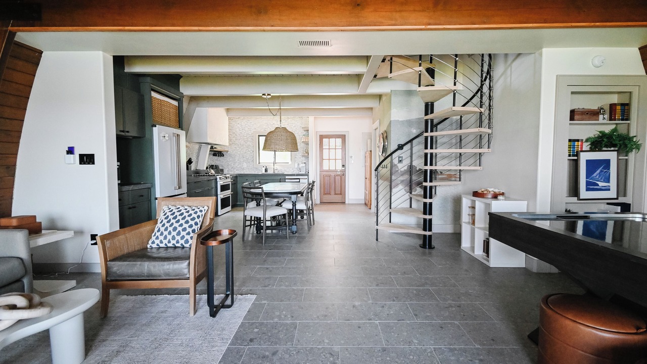 Photo of Livingroom in Berryville