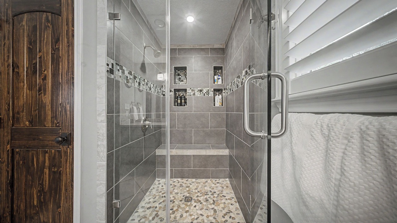 Photo of Bathroom in Brookeland