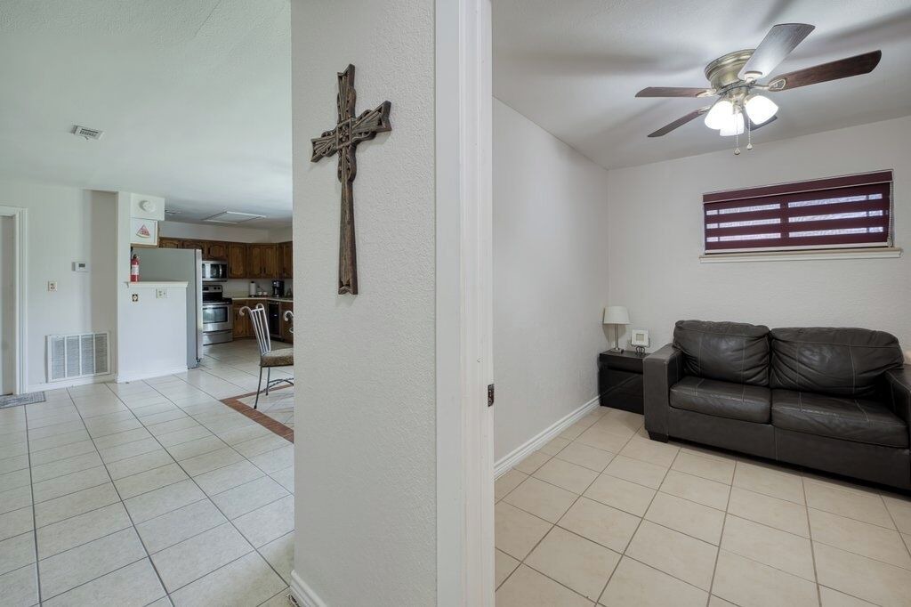 Photo of Livingroom in Pharr