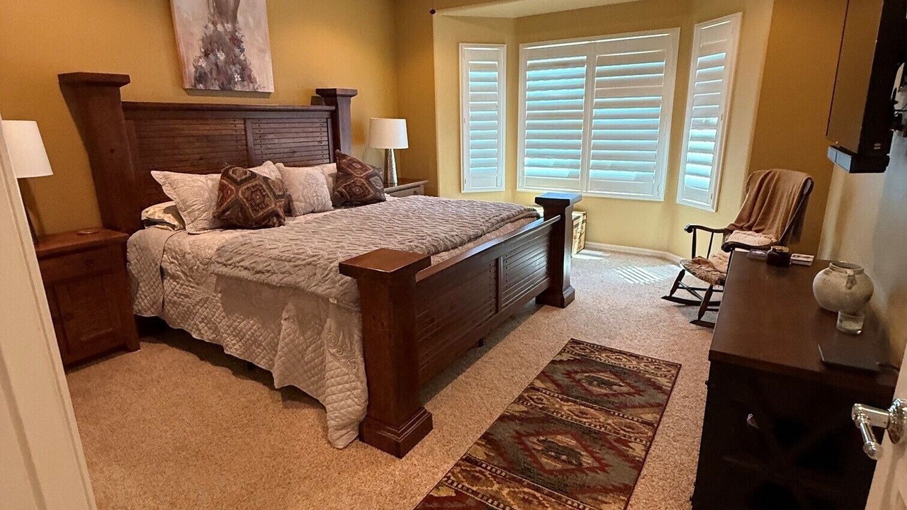 Photo of Bedroom in Anthem at Merrill Ranch
