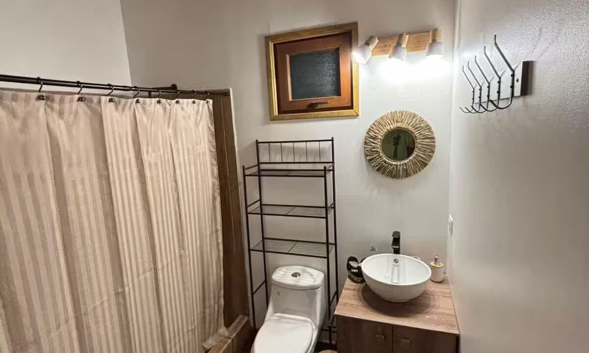 Photo of Bathroom in Pasajcap