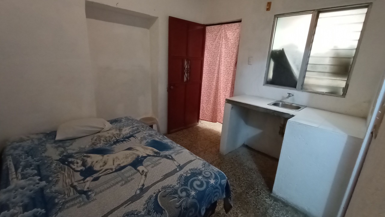 Photo of Bedroom in San Mateo Milpas Altas