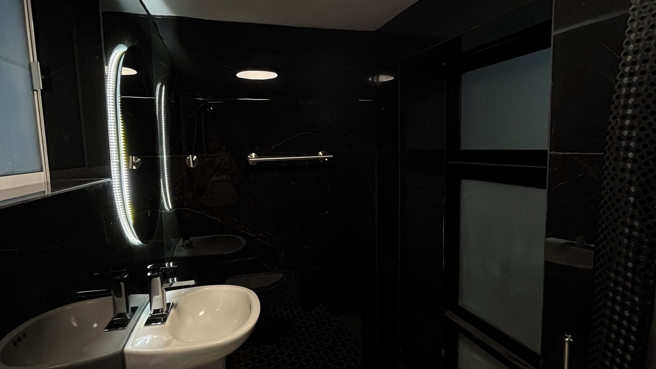Photo of Bathroom in Monterrey Centro