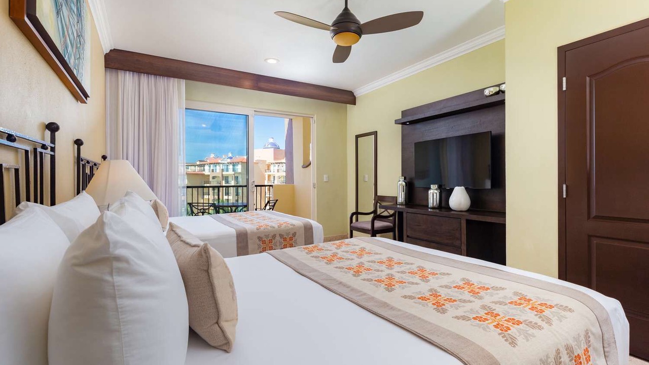 Photo of Bedroom in Flamingos