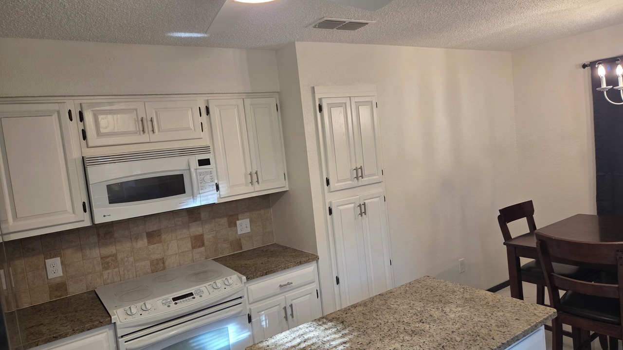 Photo of Kitchen in West Arlington