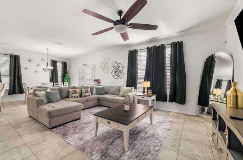 Photo of Livingroom in Southside