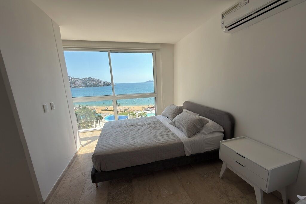 Photo of Bedroom in Costera Acapulco
