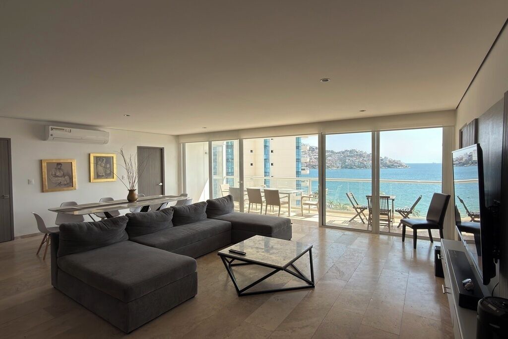 Photo of Livingroom in Costera Acapulco