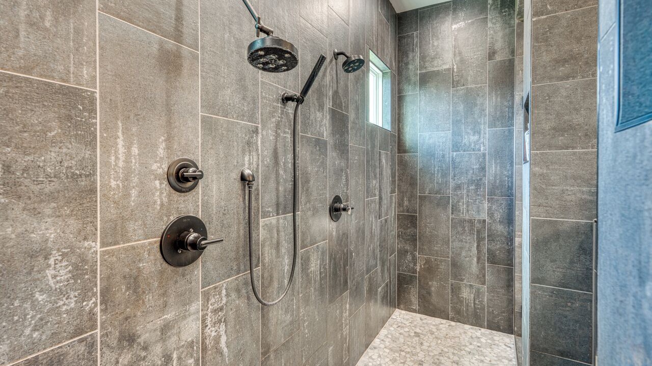 Photo of Bathroom in Highland Lake Estates