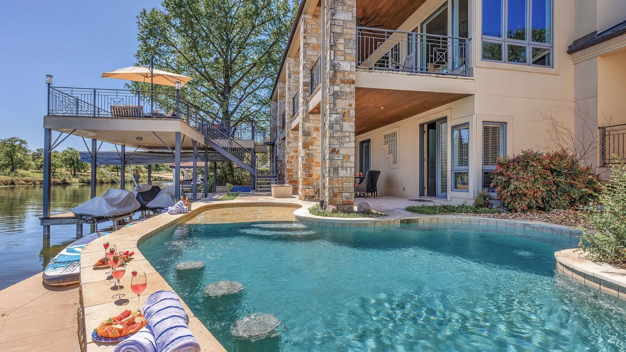 Photo of Outdoor in Horseshoe Bay
