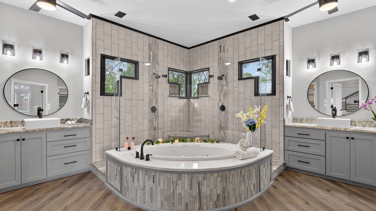 Photo of Bathroom in Horseshoe Bay