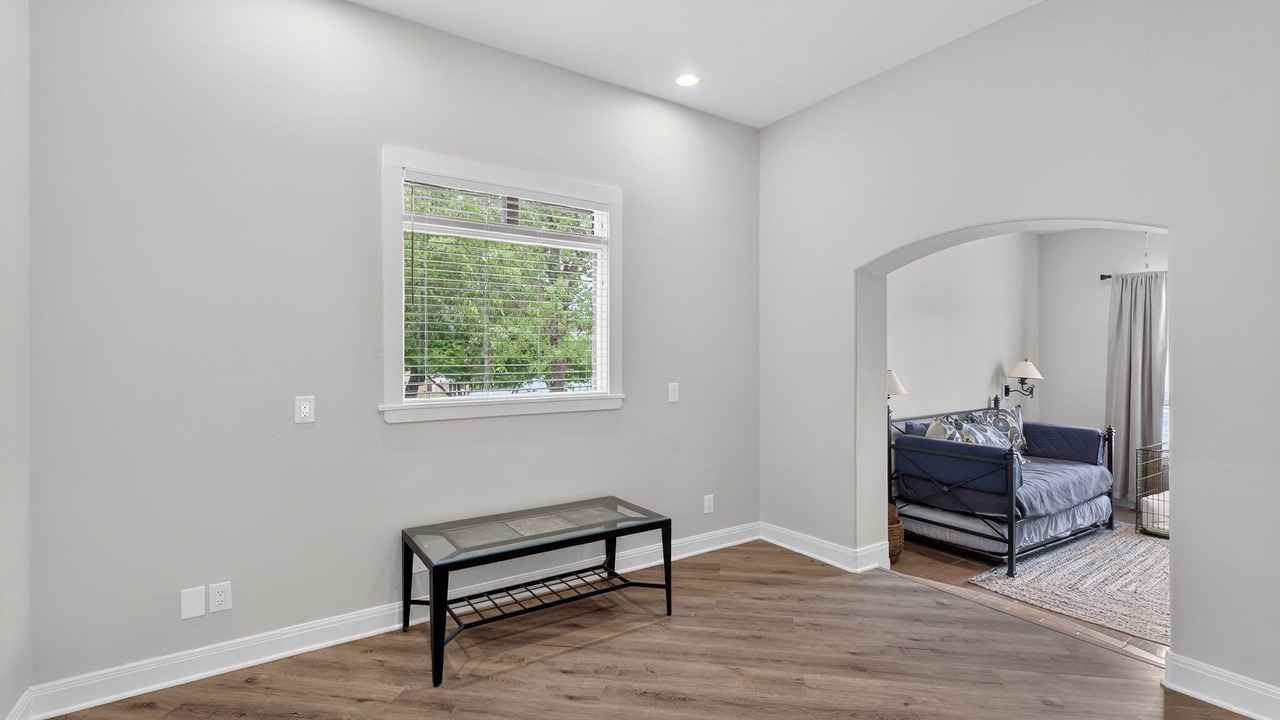 Photo of Bedroom in Horseshoe Bay