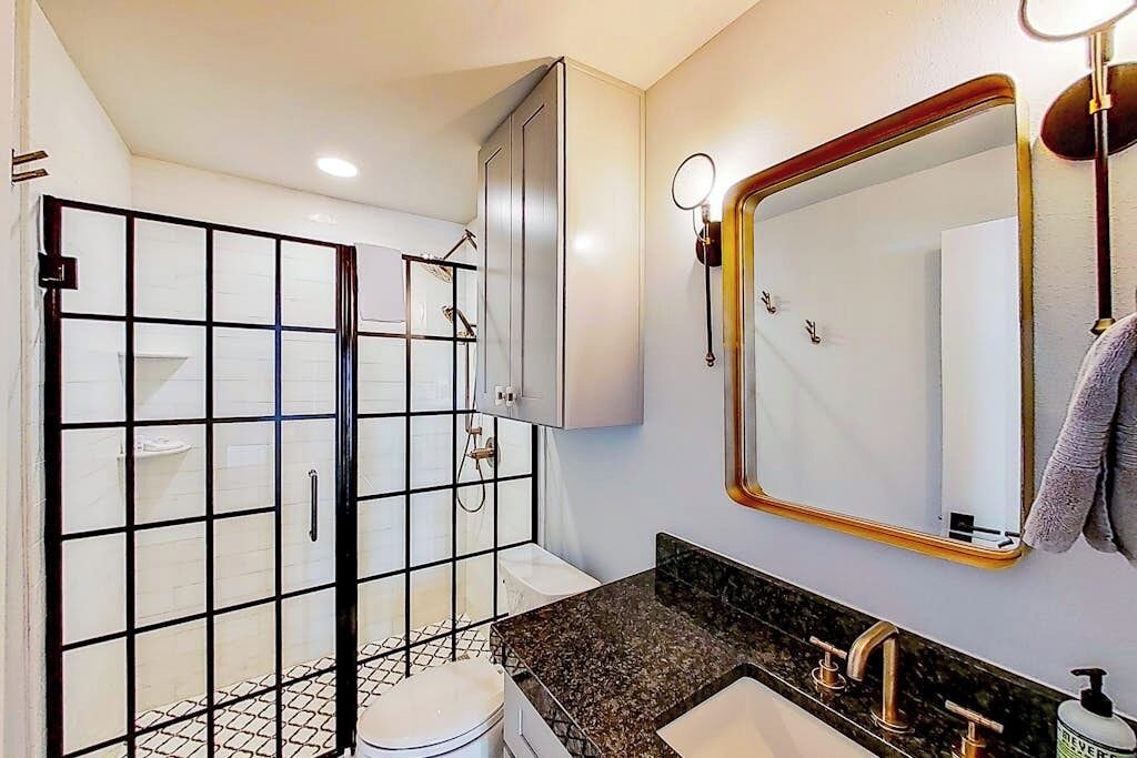 Photo of Bathroom in Horseshoe Bay