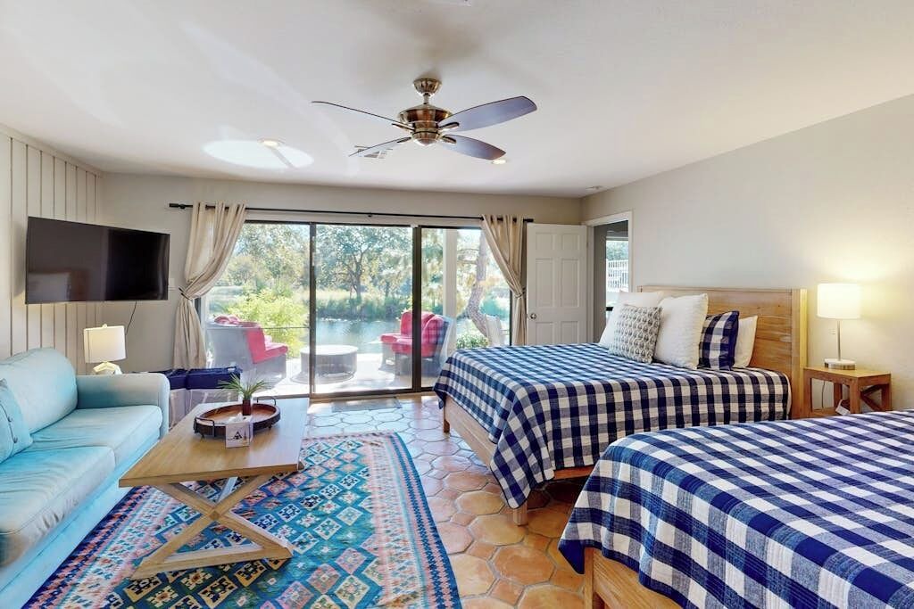 Photo of Bedroom in Horseshoe Bay