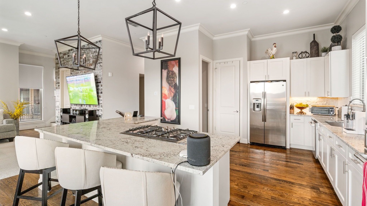 Photo of Kitchen in Las Colinas