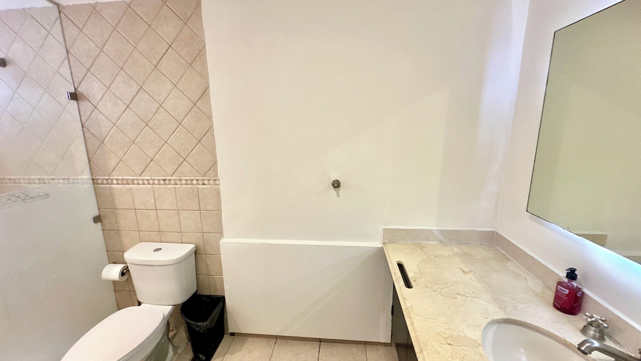 Photo of Bathroom in Bosques de las Lomas
