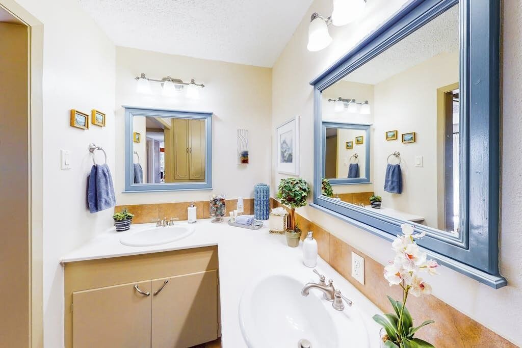 Photo of Bathroom in Sky Forest