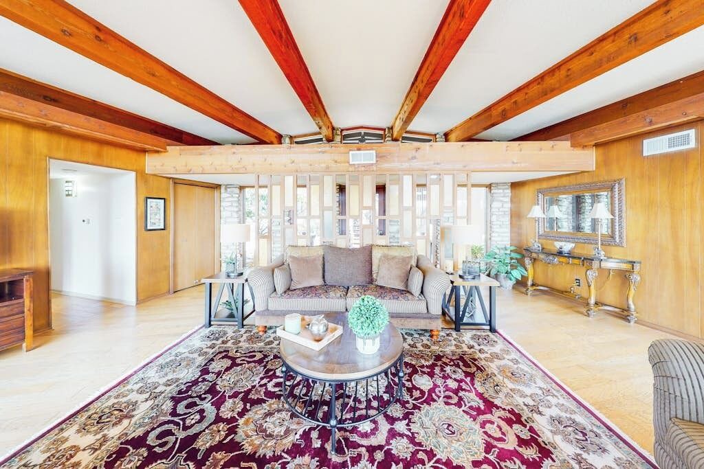 Photo of Livingroom in Sky Forest