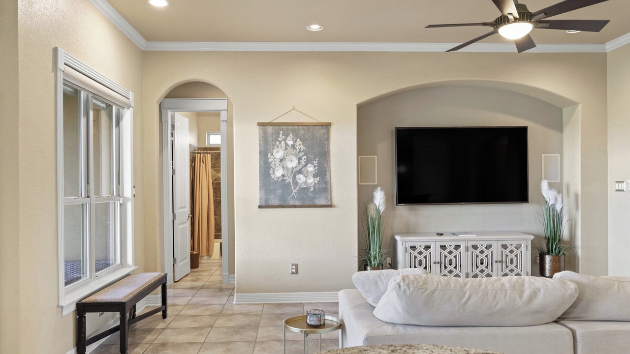 Photo of Livingroom in Wetmore