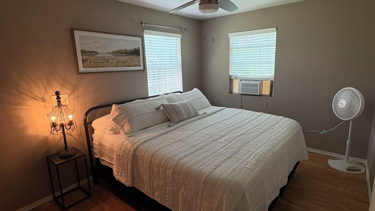 Photo of Bedroom in McQueeney