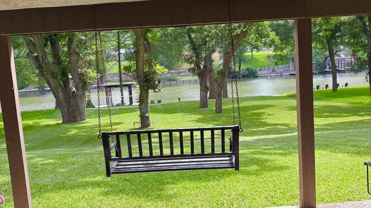 Photo of Outdoor in McQueeney