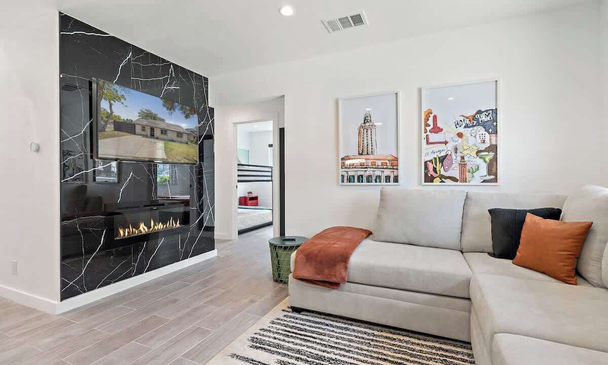 Photo of Livingroom in Austin