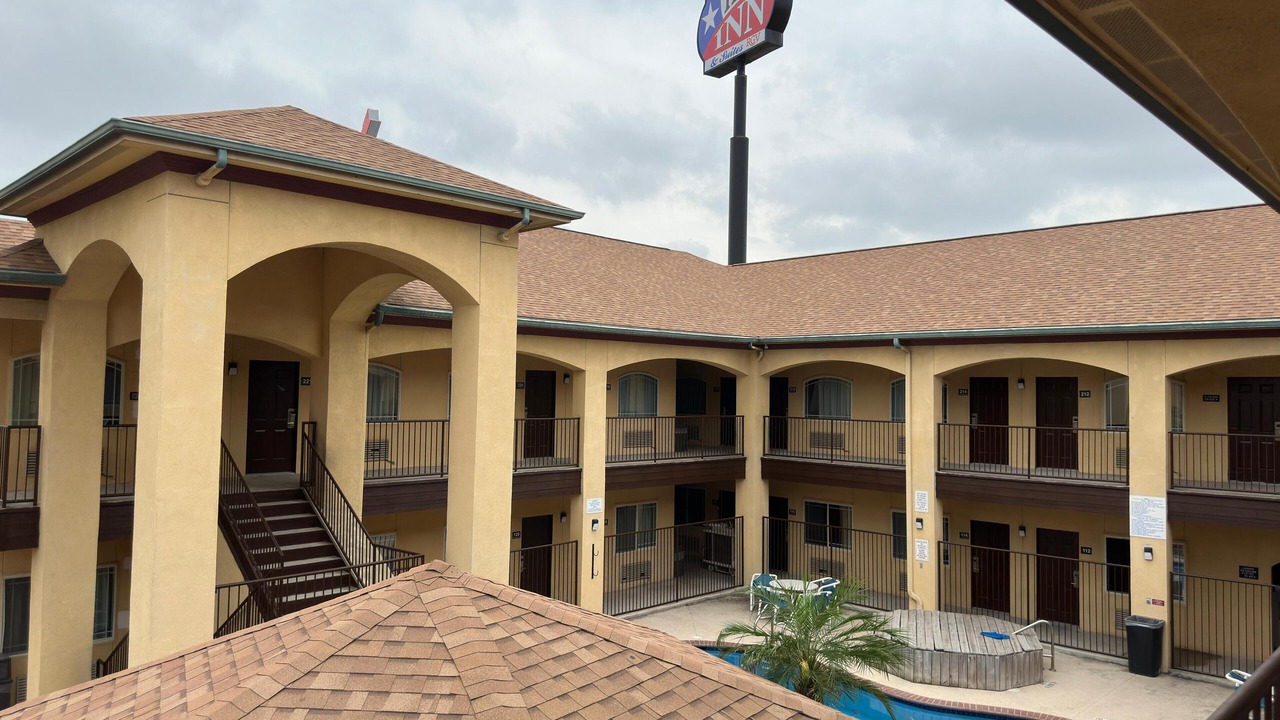 Photo of Outdoor in Edinburg