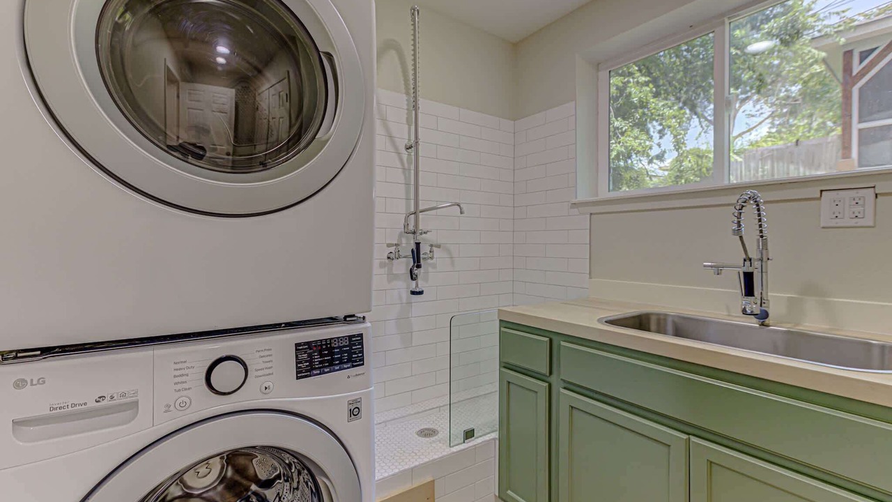Photo of Bedroom in Zilker