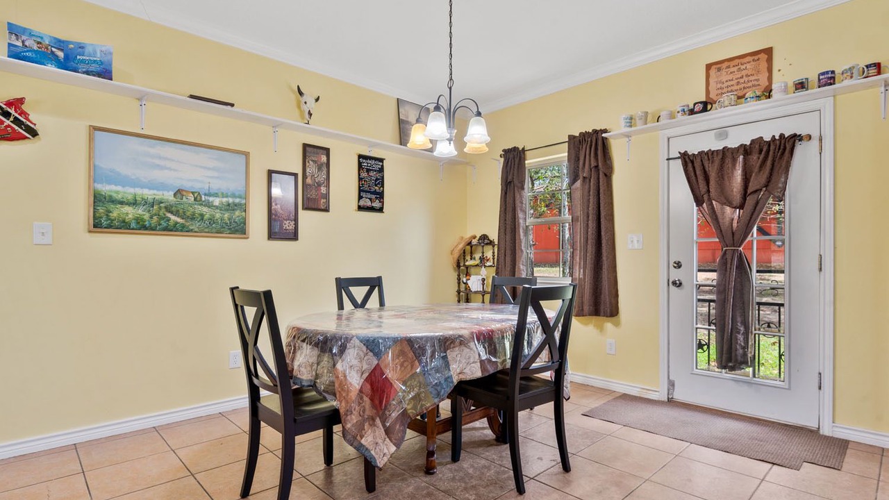 Photo of Bedroom in Brookeland