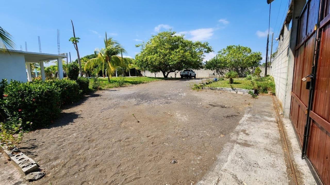 Photo of Outdoor in El Hawaii