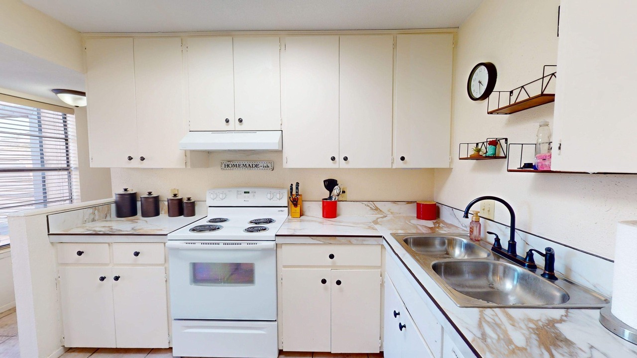 Photo of Kitchen in Midland